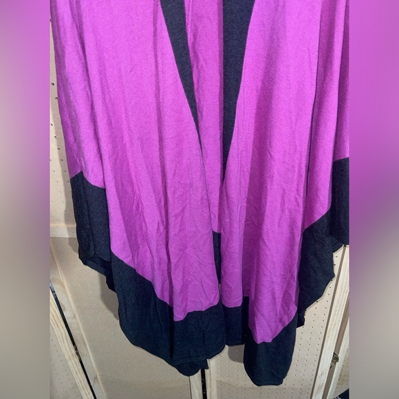 Purple & Black Shawl Sweater one‎ size - Picture 4 of 8